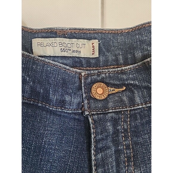 Levis 550 Womens Sz 18 Relaxed Fit Blue Denim Jeans Casual Western Country - Picture 3 of 9